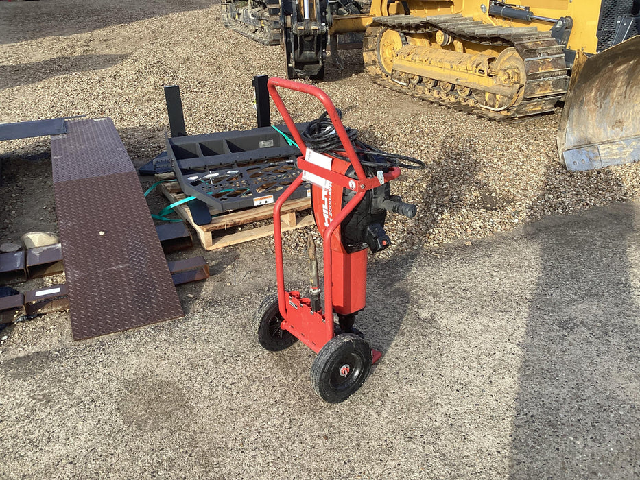 2021 HILTI TE 3000-AVR