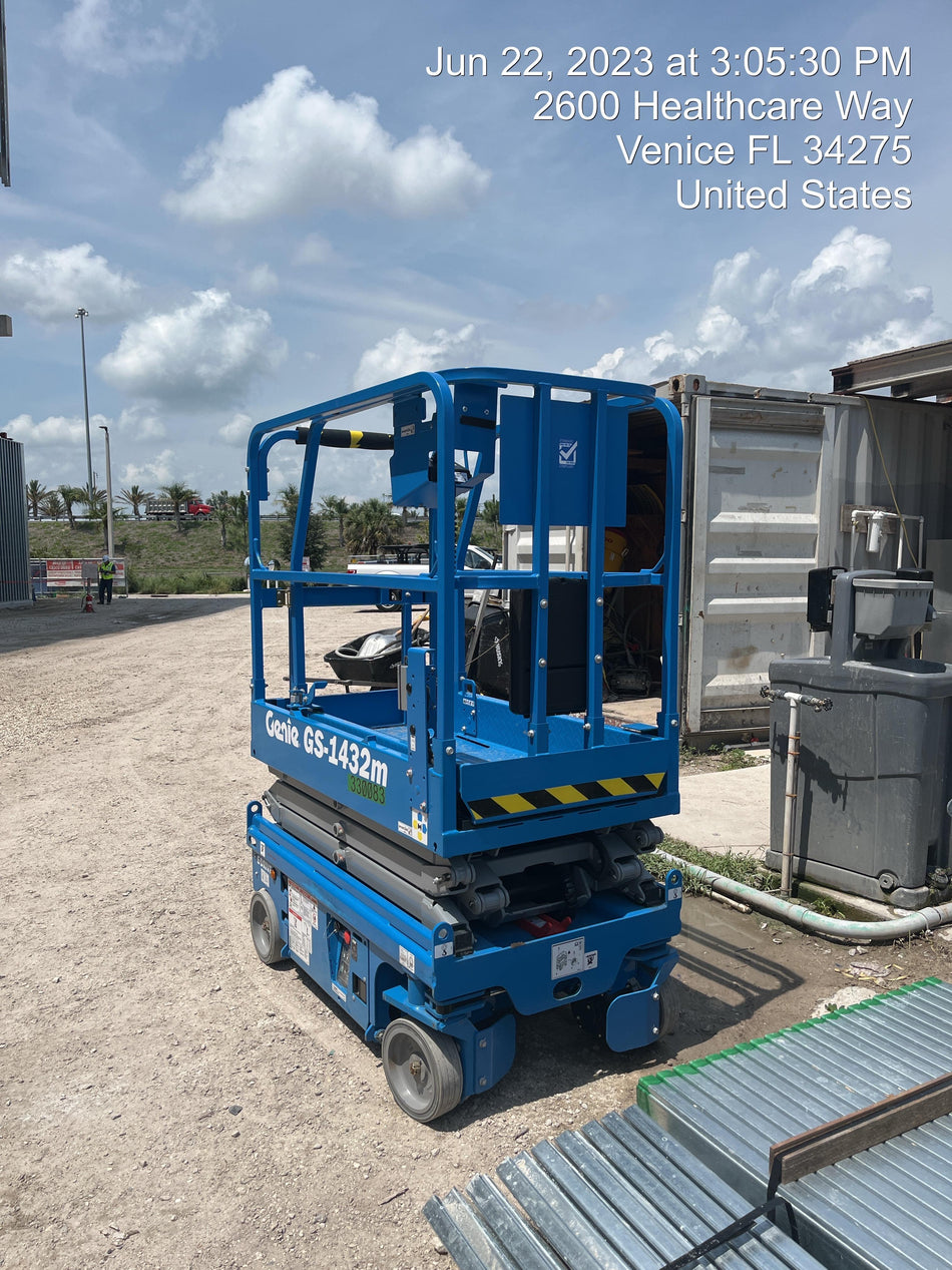 2023 GENIE GS-1432