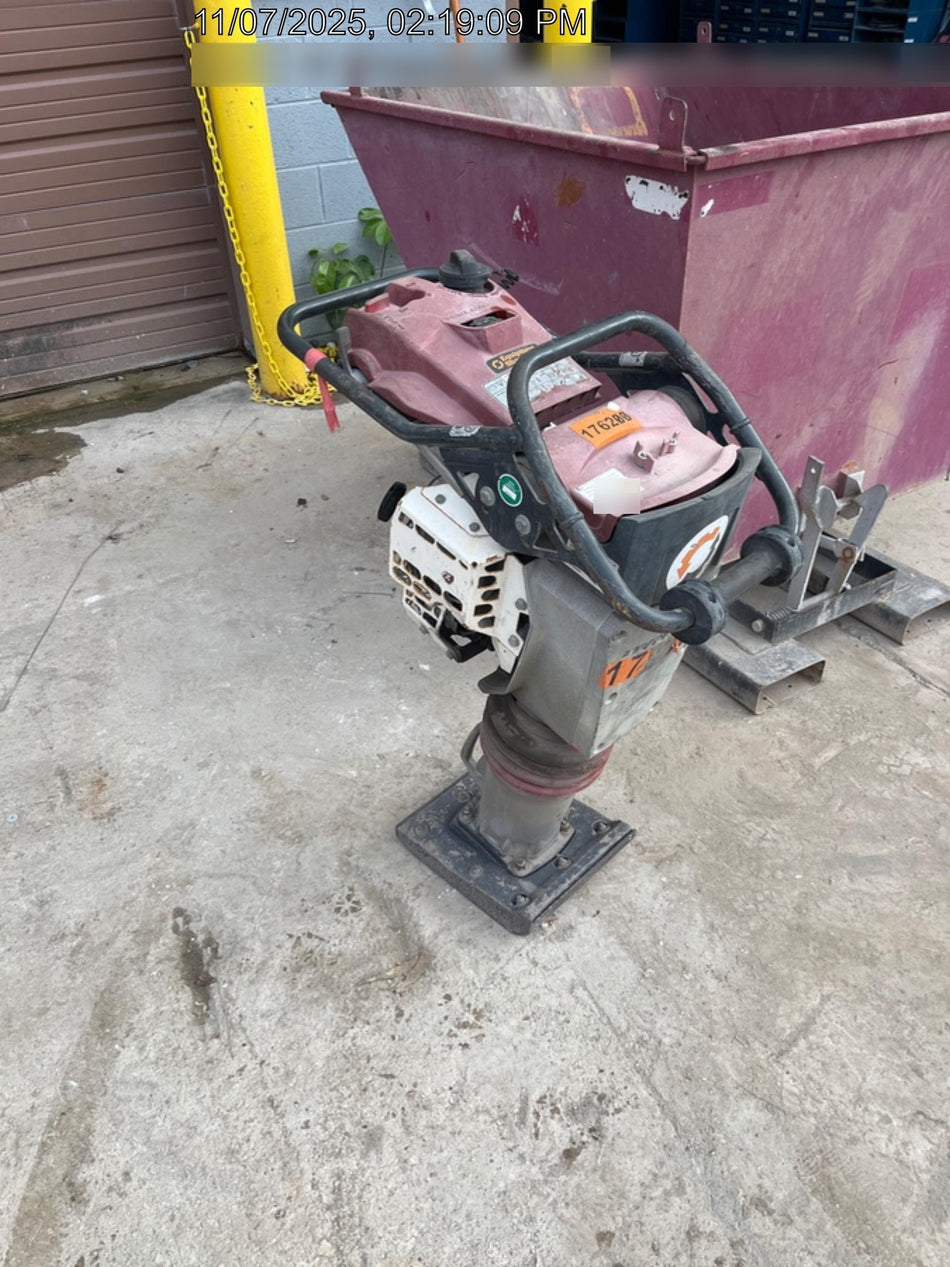 2021 DYNAPAC DR7X