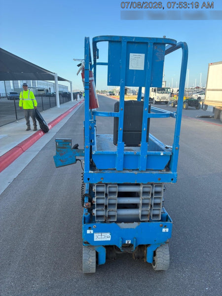 2019 Genie GS-1930 Fixed rails with chain Entry