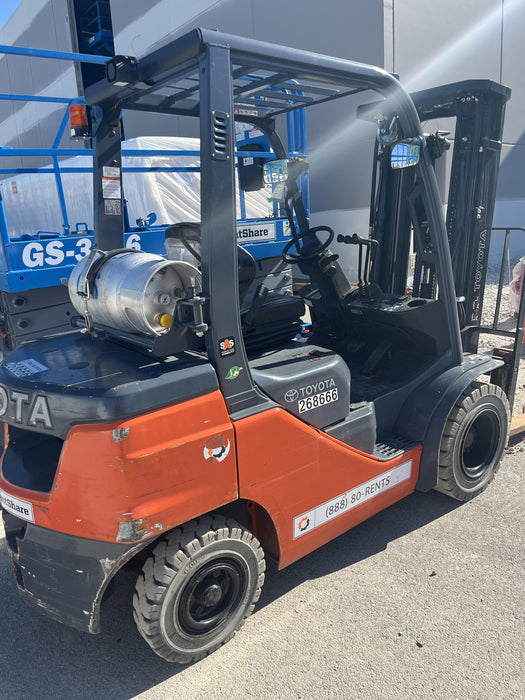 2022 TOYOTA 50-8FGU25