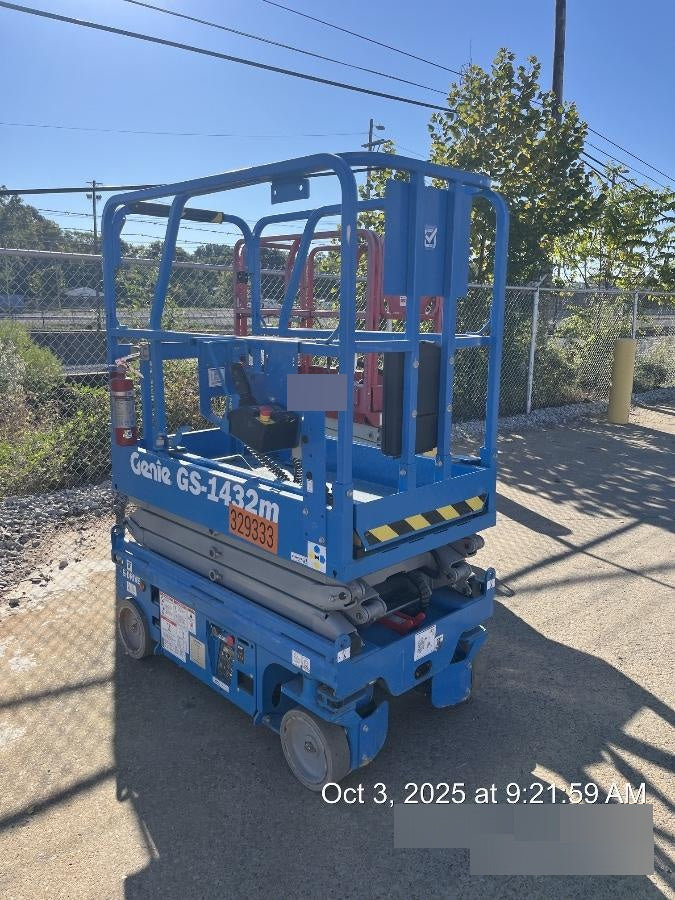 2023 GENIE GS-1432