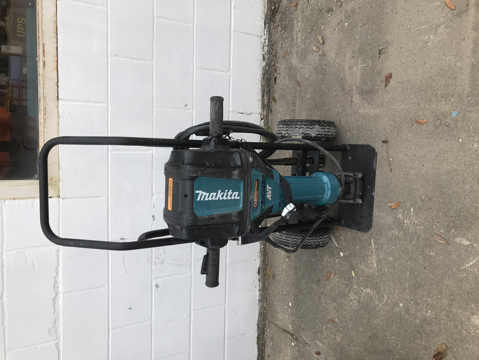 2019 MAKITA HM1812X3