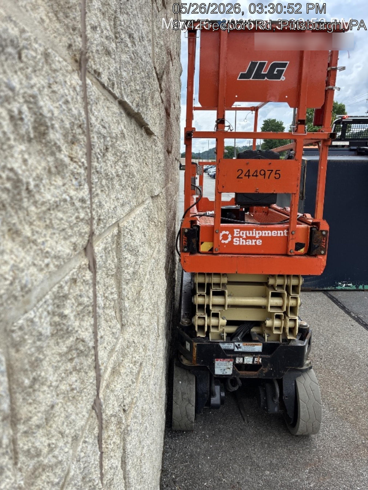 2022 JLG ES2632