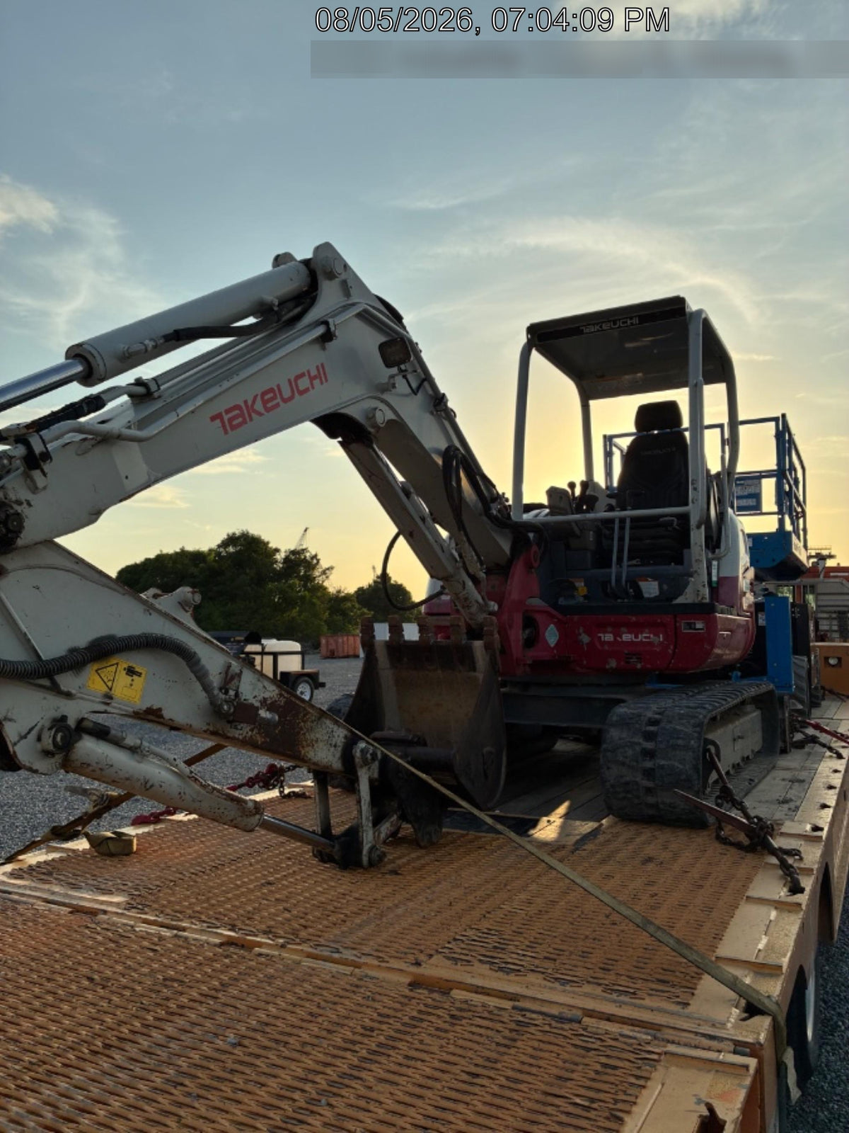 2021 TAKEUCHI TB250-2