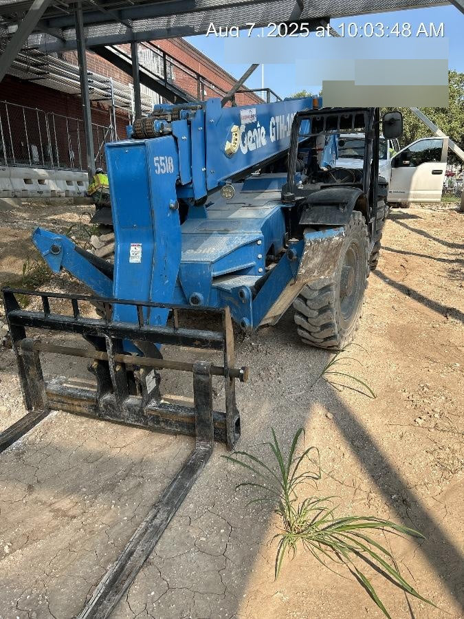 2017 GENIE GTH-1056