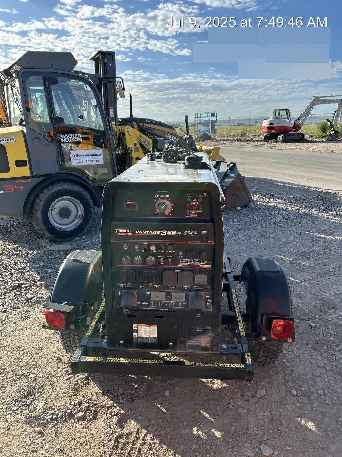 2019 Lincoln Electric Vantage 322 Ready-Pak 3, Two Wheel Trailer, Fender and Light Kit, Cable Rack