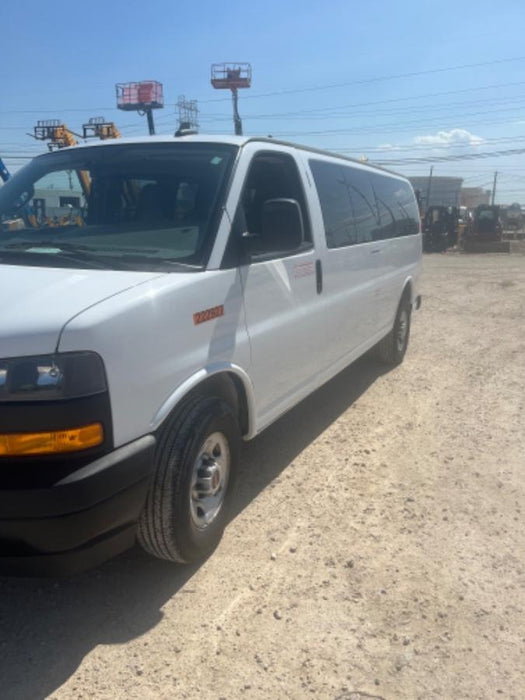 2022 GMC Savana 3500