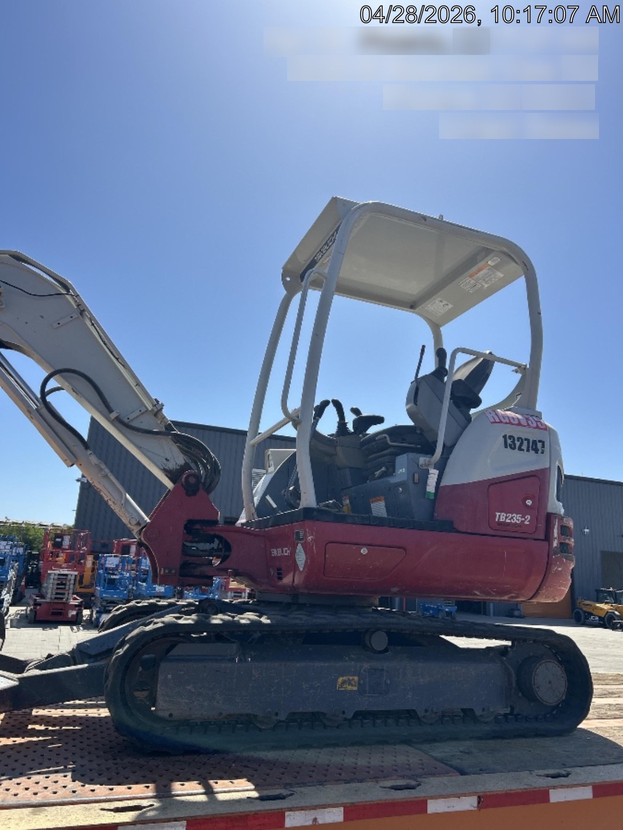 2021 TAKEUCHI TB235-2R