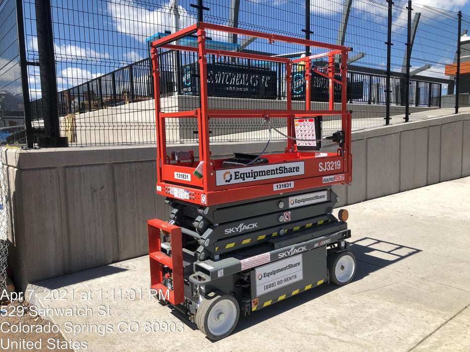 2021 SKYJACK SJ3219