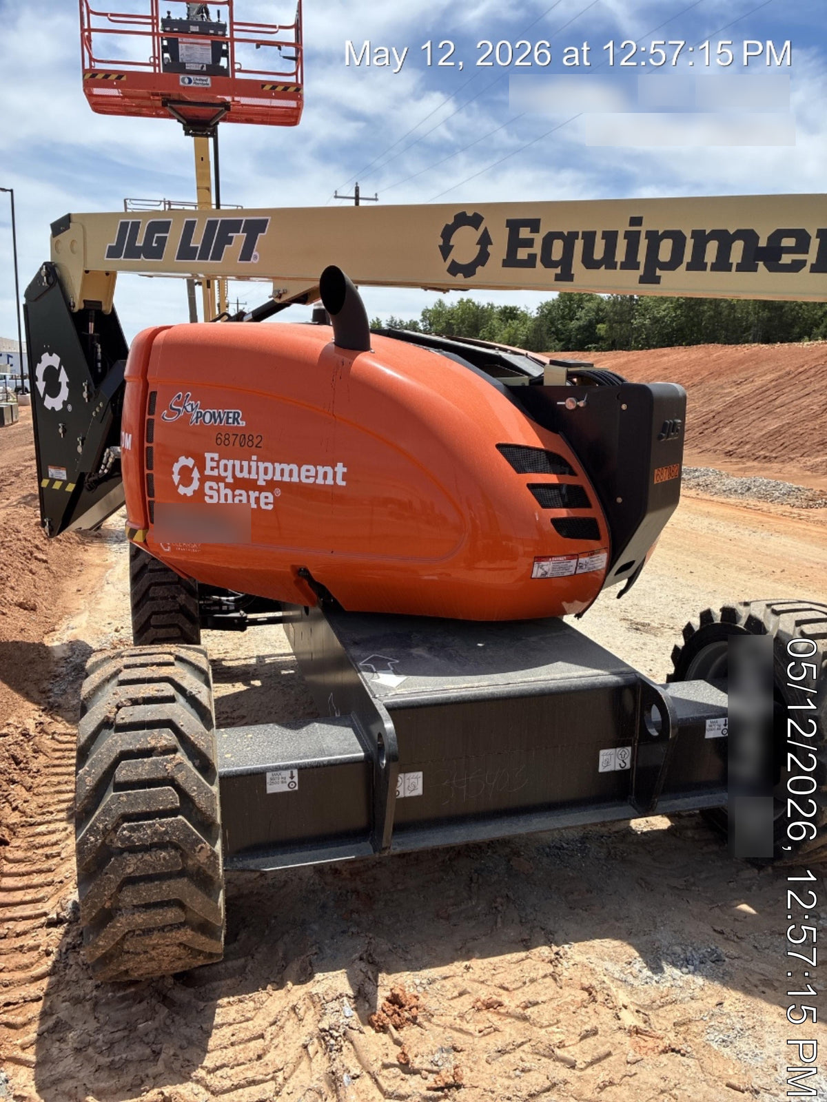 2026 JLG 600AJ