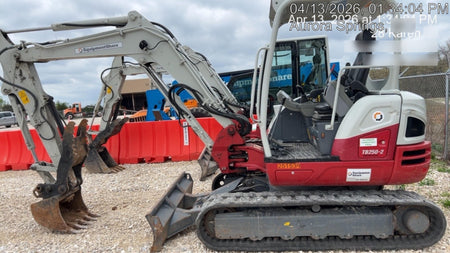2022 TAKEUCHI TB250-2R