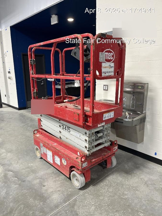 2017 MEC 1330SE MEC 1330SE Scissor Lift