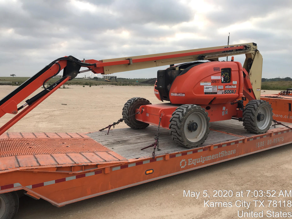 2019 JLG 600AJ