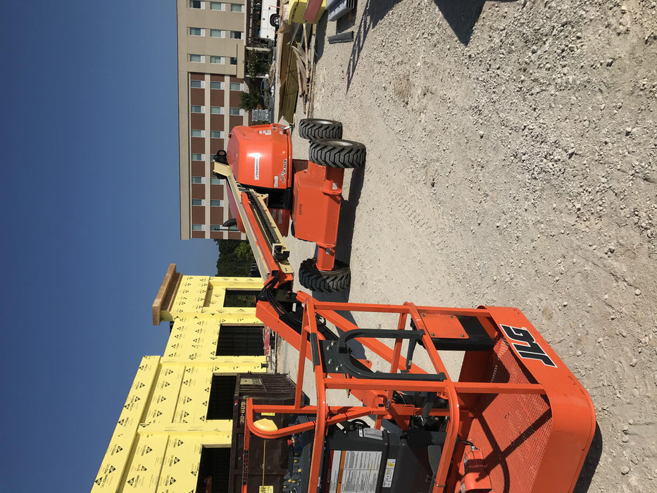 2019 JLG 460SJ