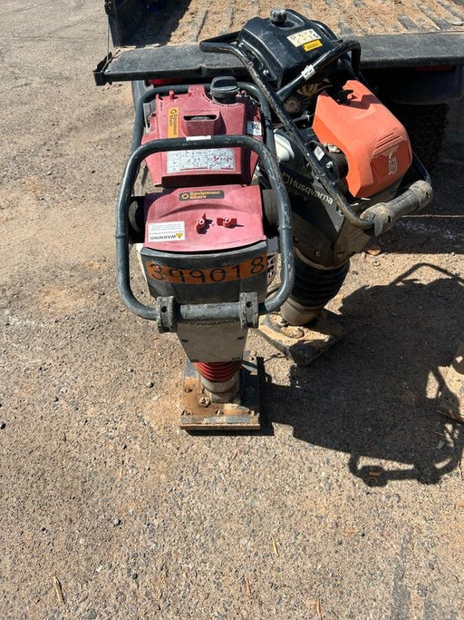 2025 HUSQVARNA LT6005