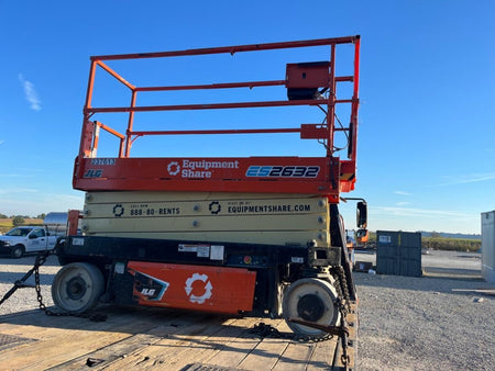 2022 JLG ES2632