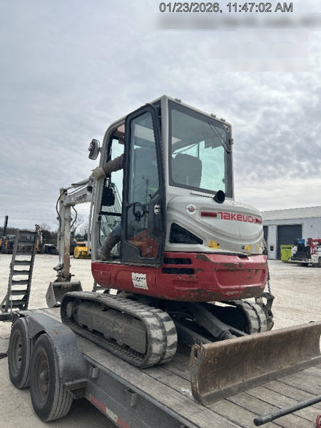 2022 TAKEUCHI TB235-2CR
