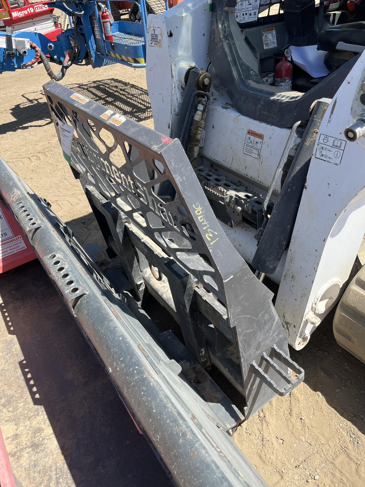 2021 PALADIN 48" Pallet Forks - Paladin