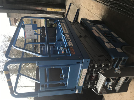 2019 Genie GS-1930 Half Height Swing Gate, 800W Inverter