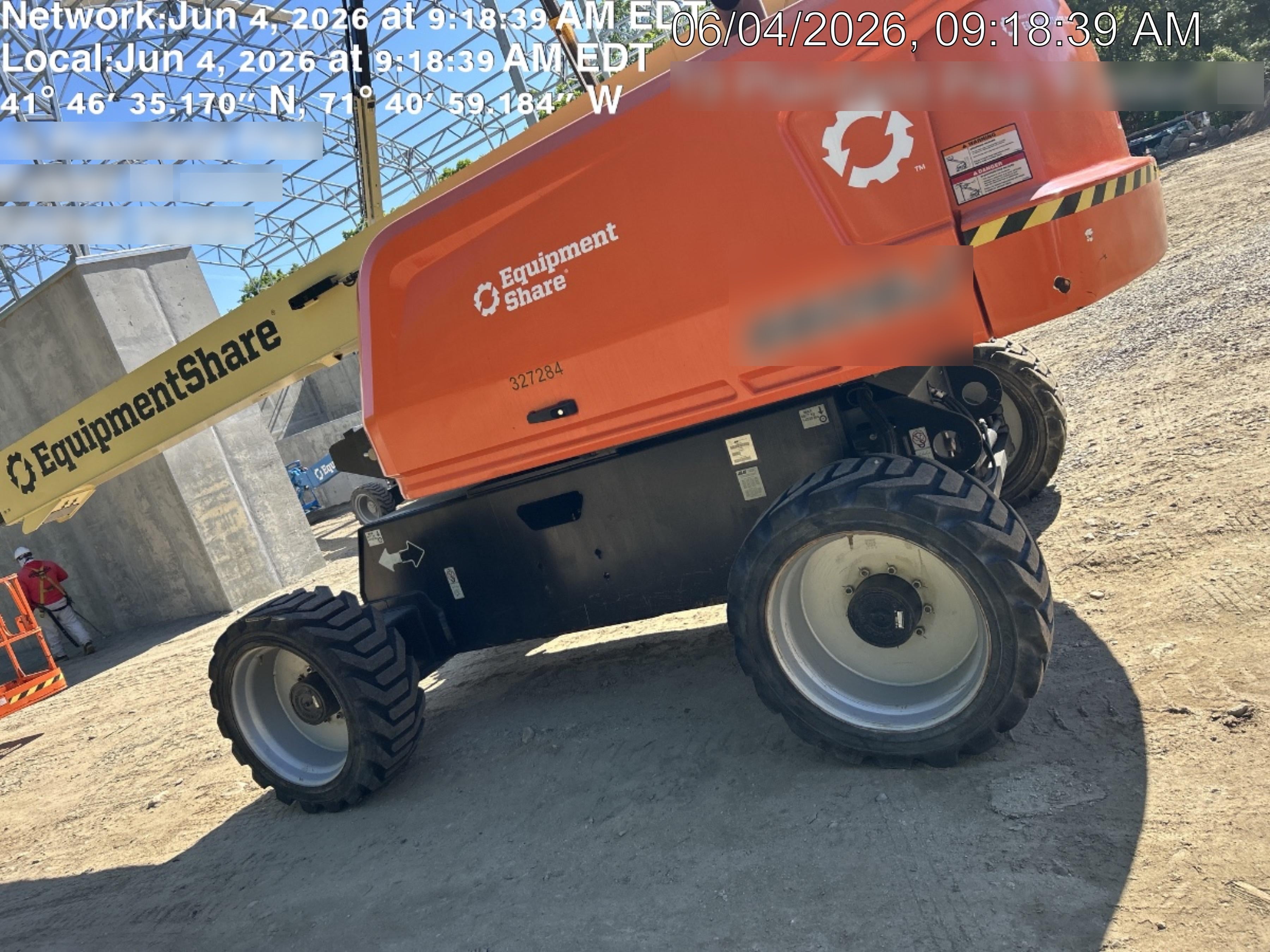 2023 JLG 660SJ