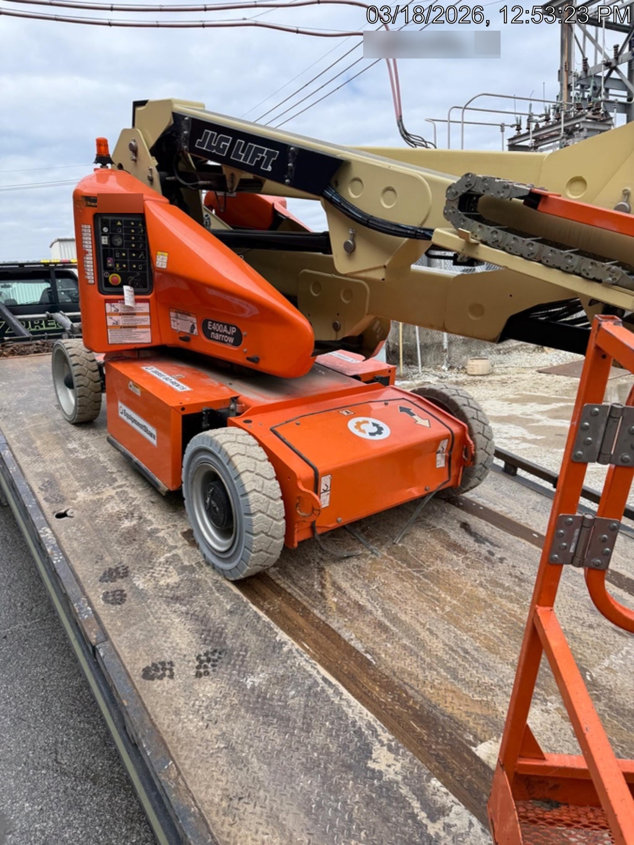 2020 JLG E400AJPN