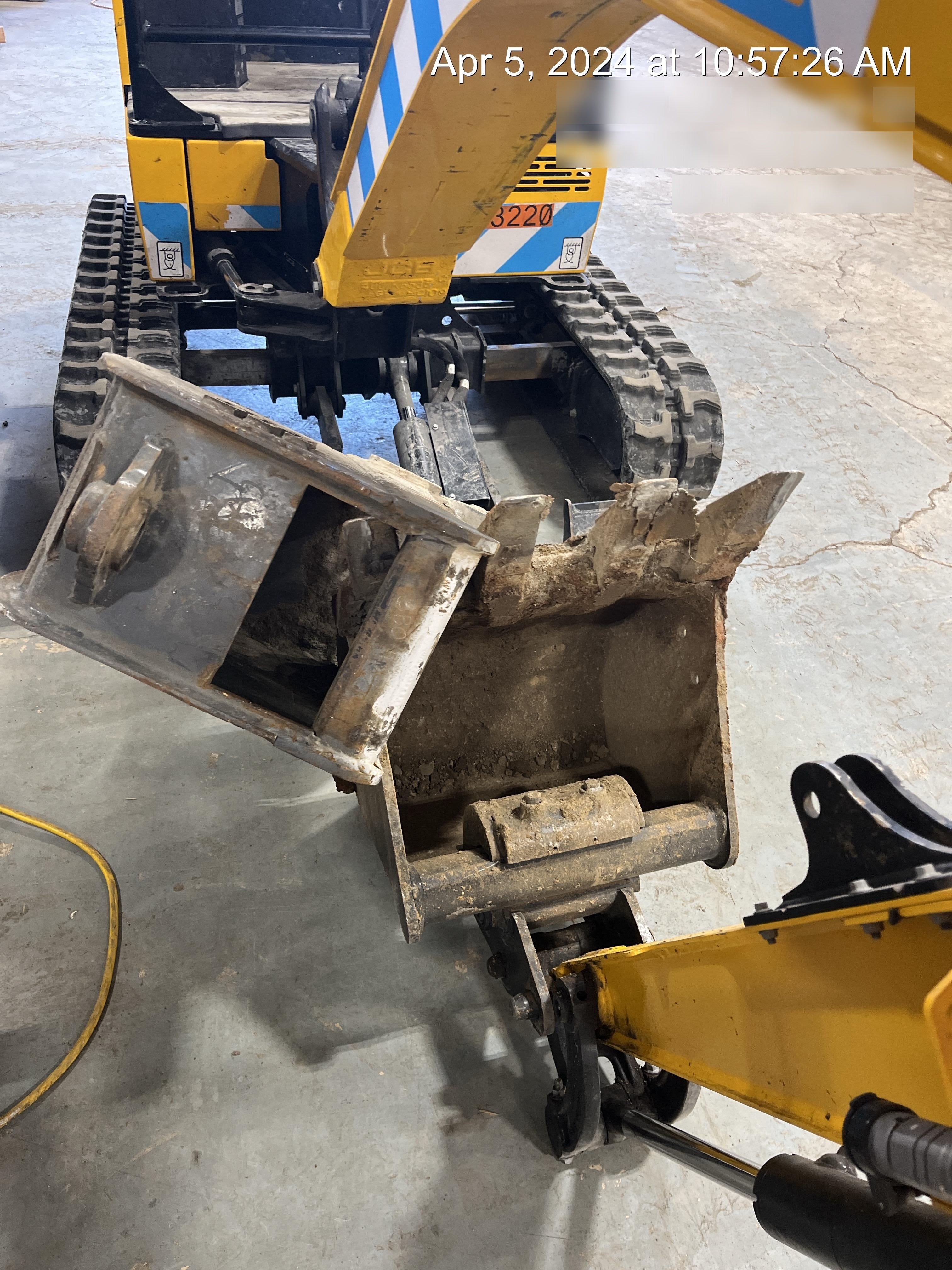 2022 TAG MANUFACTURING 12" Bucket, Mini Excavator - Tag