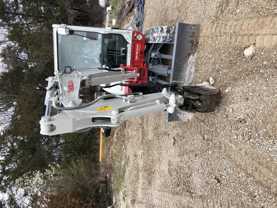 2020 TAKEUCHI TB235-2CR