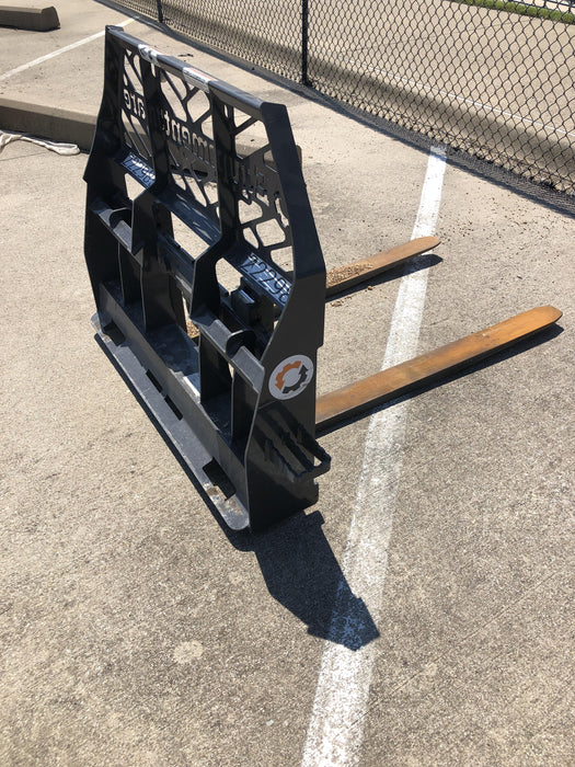 2022 PALADIN 48" Pallet Forks - Paladin