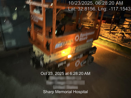 2022 JLG ES1330L
