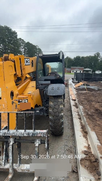 2019 JCB 506-36 Canopy, 74 HP, FF Tires, STD Worklight, Beacon, Aux Hydraulics, Lifting Eye, Back up Alarm, 48" Carriage, 48" Forks