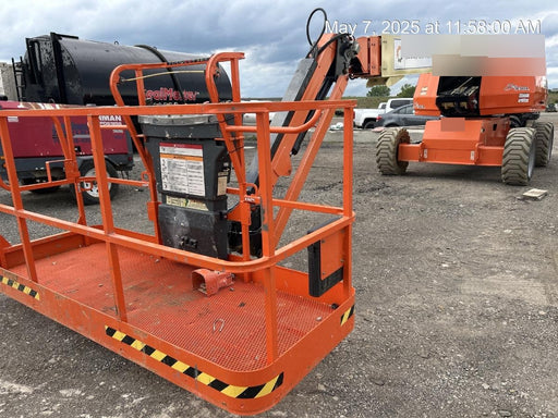 2019 JLG 660SJ