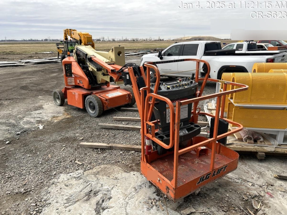 2020 JLG E400AJPN