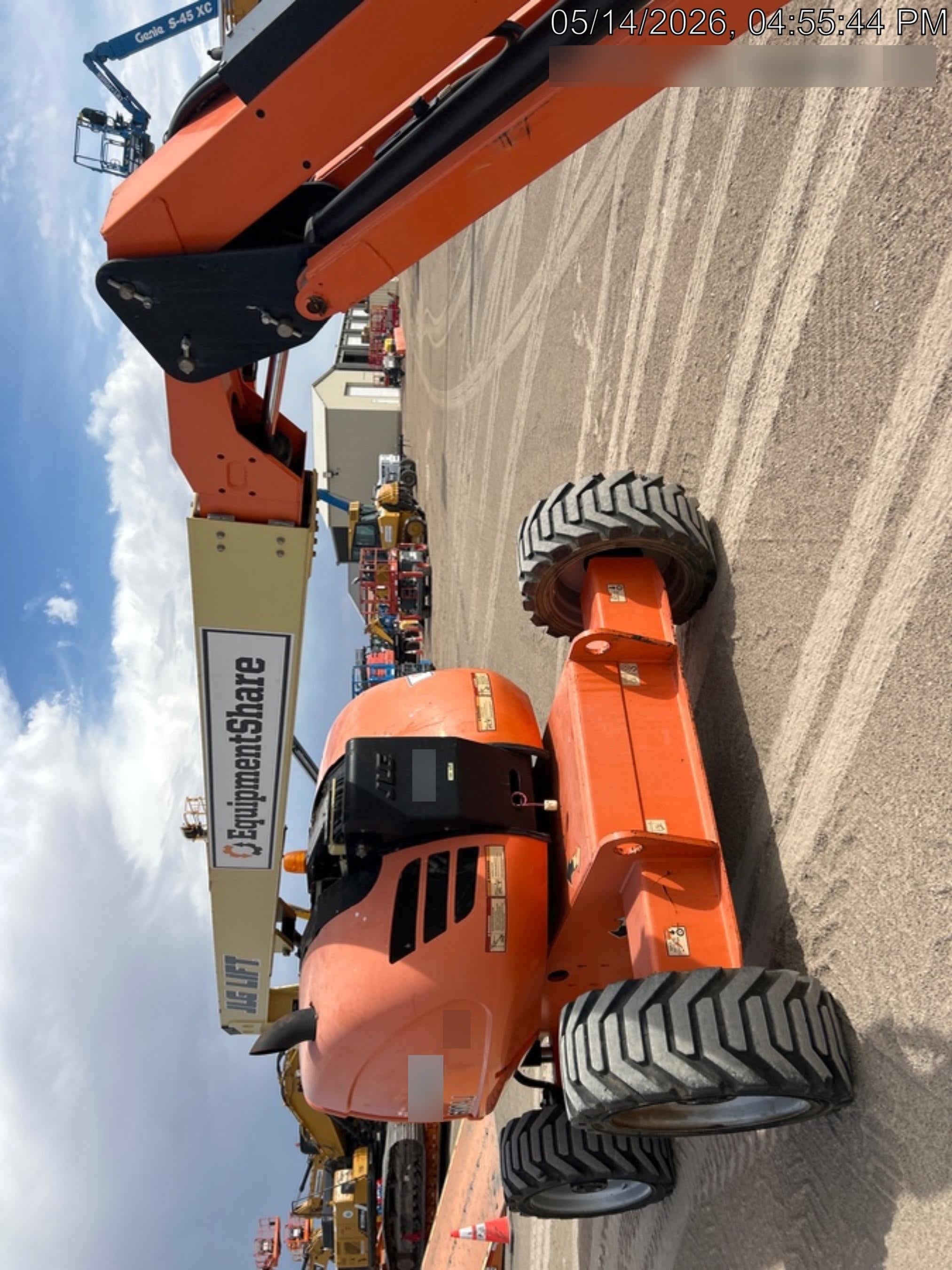 2019 JLG 600AJ