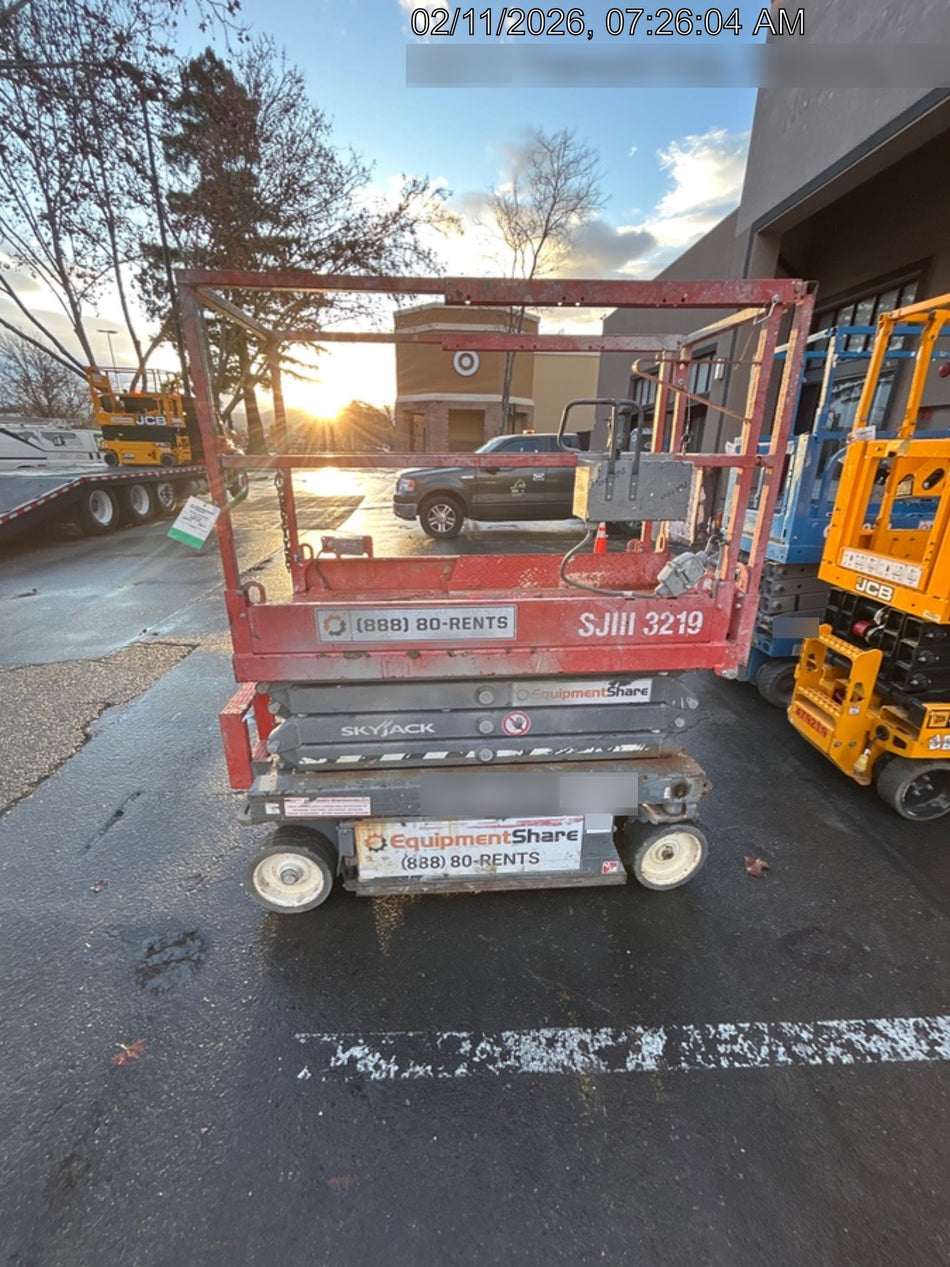 2018 SKYJACK SJIII-3219