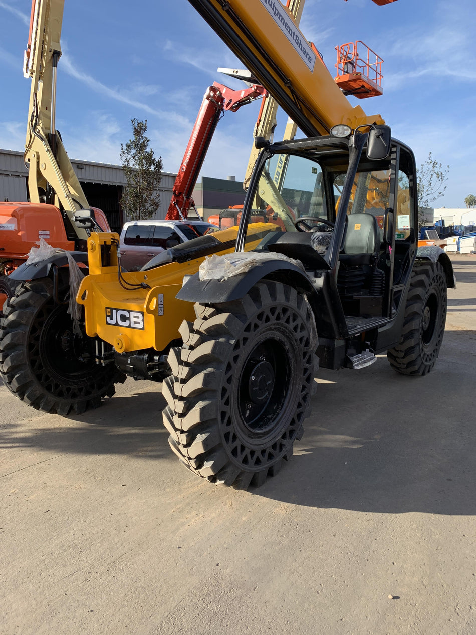 2021 JCB 509-42