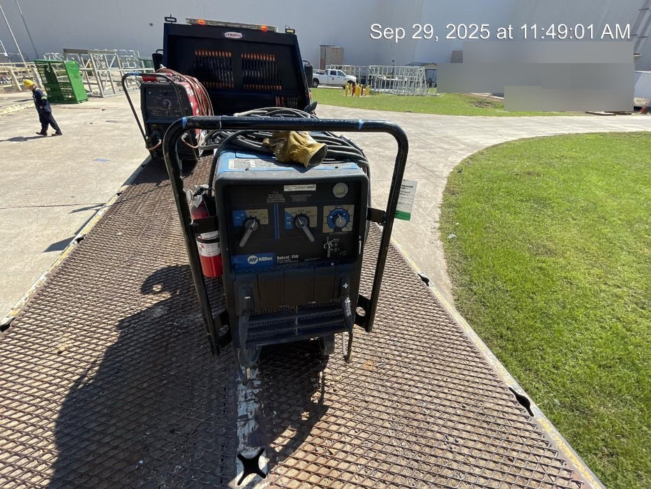 2019 Miller Electric BOBCAT 250 LP WITH RUNNING GEAR/BRACKET/HOSE (Part # 951600)