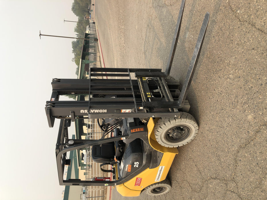 2020 KOMATSU FG25T-16