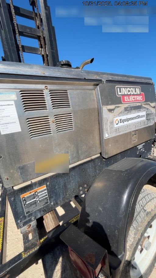 2019 Lincoln Electric Vantage 322 Welder Ready-Pak 3, Two wheel trailer, Fender and Light kit, Cable Rack