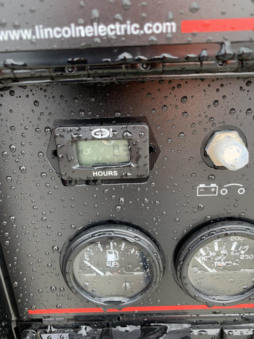 2021 Lincoln Electric Vantage 322 Vantage 322 Ready Pak 3 w/ Decals, ORANGE (includes trailer, cable rack, fender light kit) NO Telematics