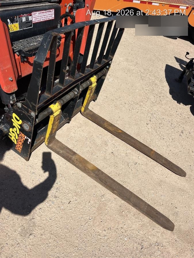 2022 DIGGA 48" Pallet Forks - Digga