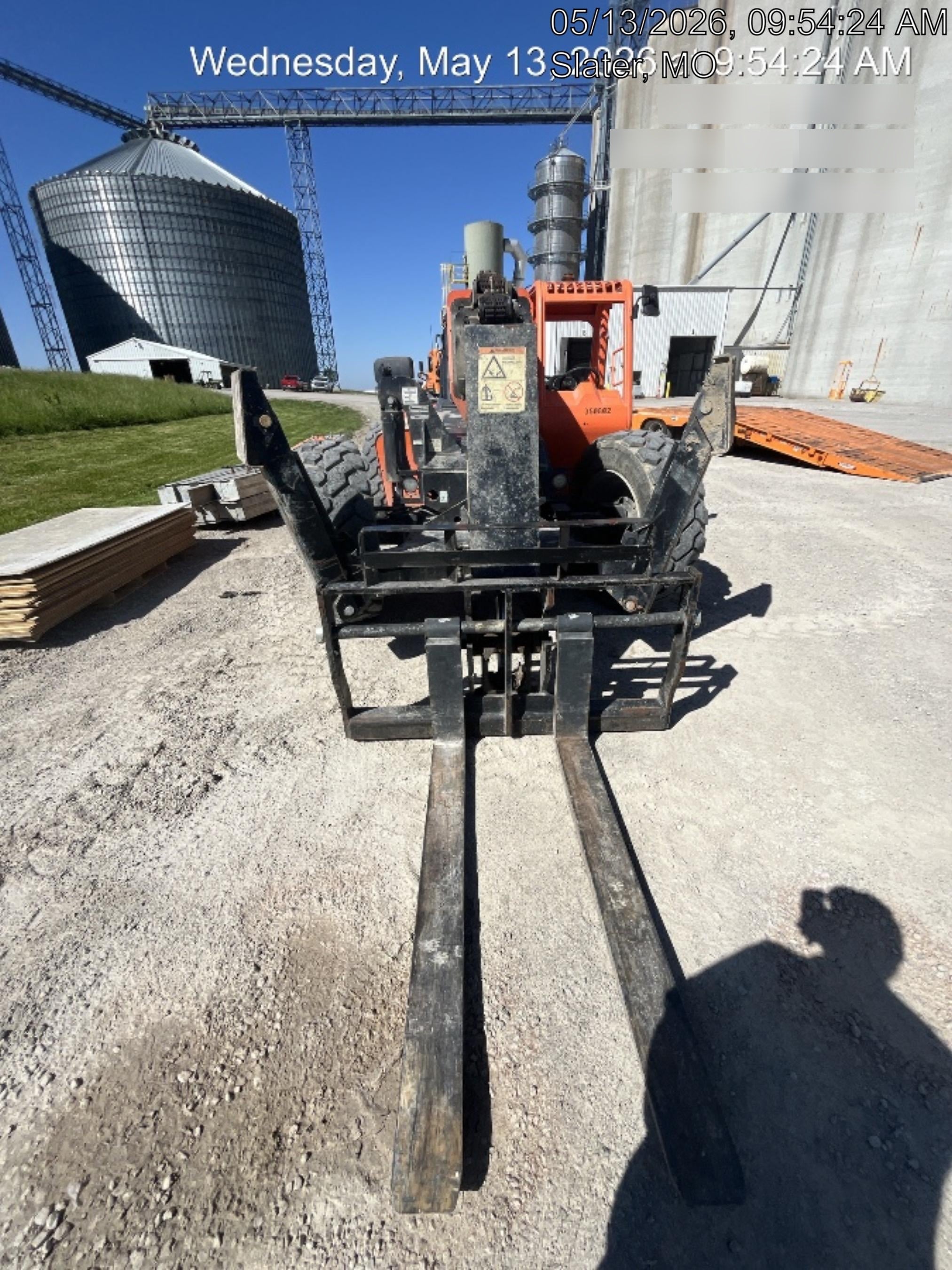 2023 SKYTRAK 12054