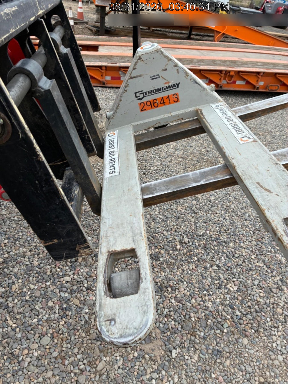 2022 STRONGWAY 4400 lb Pallet Jack