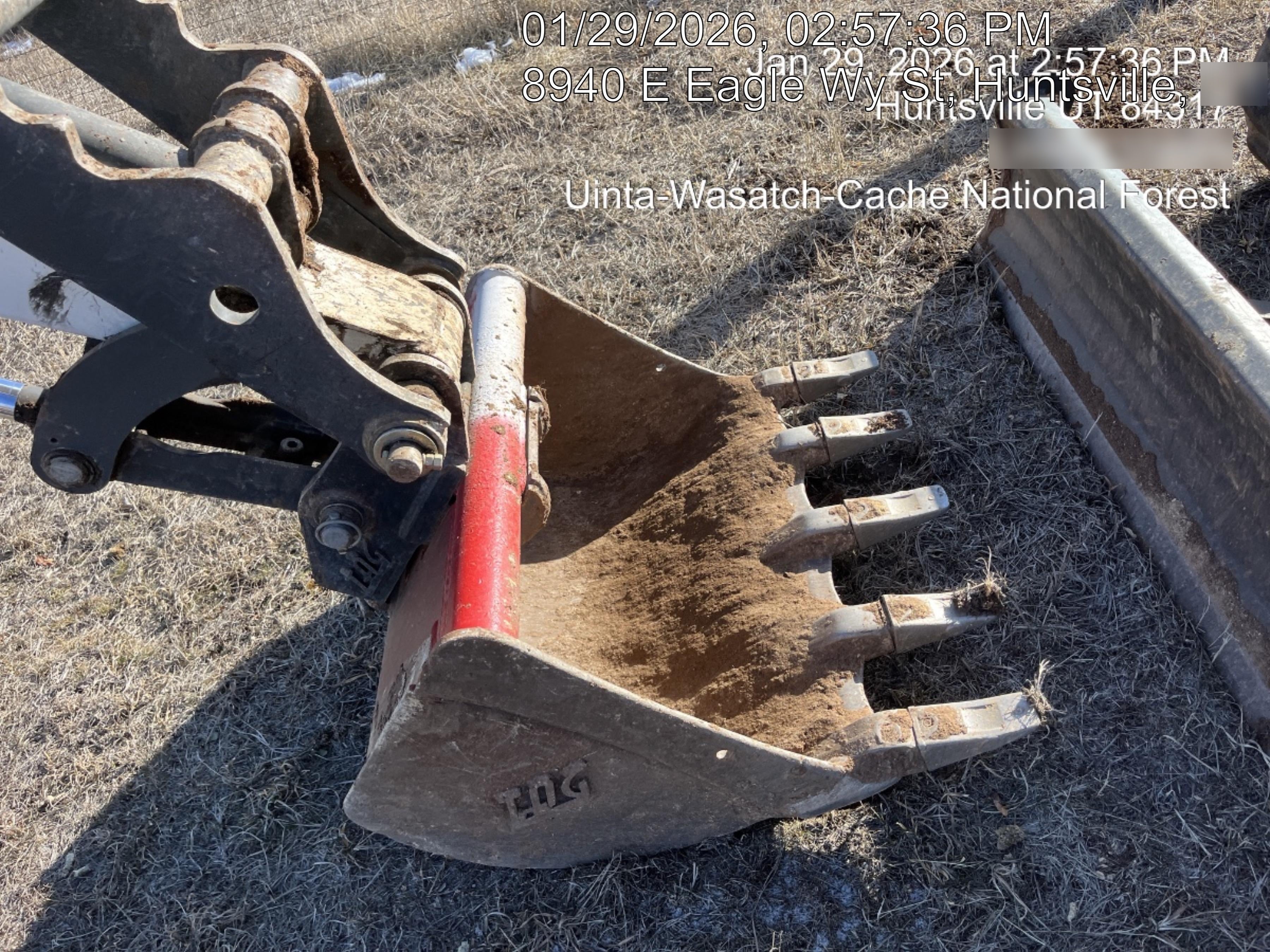 2020 TAG MANUFACTURING 30" Bucket - Tag