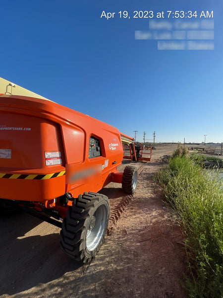 2022 JLG 660SJ