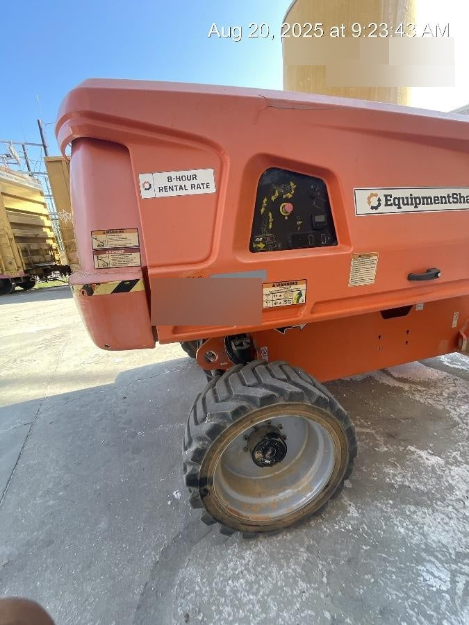 2021 JLG 660SJ