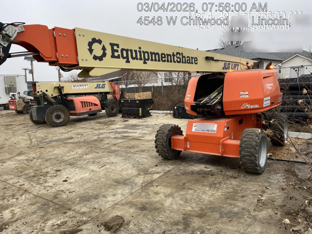 2022 JLG 660SJ