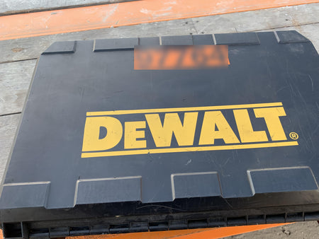 2020 DEWALT D25604