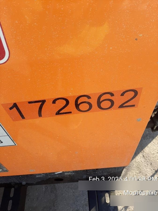 2021 Lincoln Electric Vantage 322 Vantage 322 Ready Pak 3 w/ Decals, ORANGE (includes trailer, cable rack, fender light kit) NO Telematics