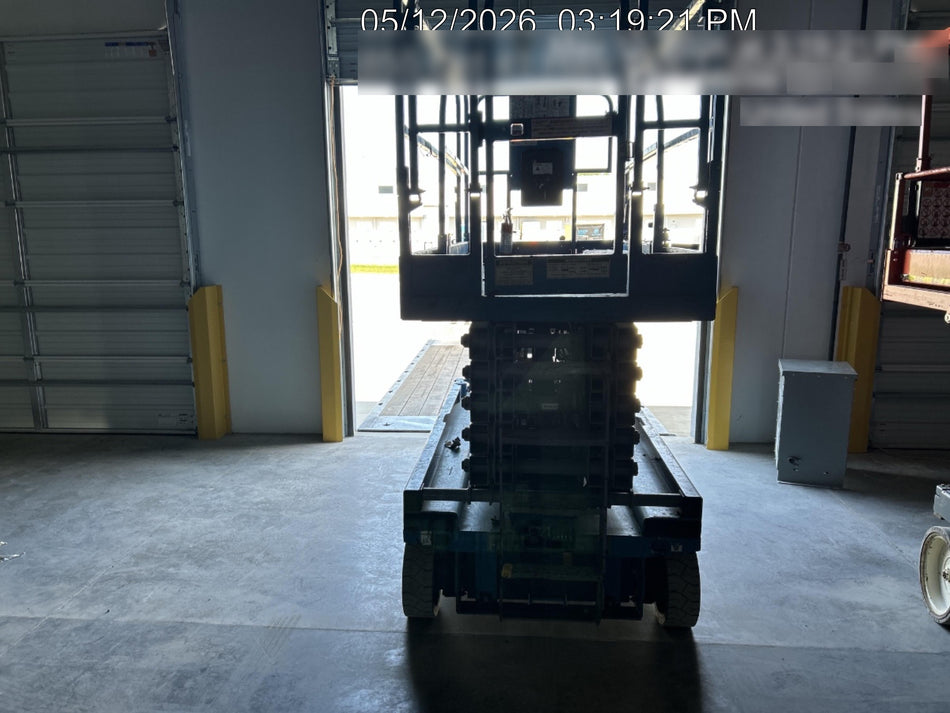 2016 Genie GS-4047 40' Electric Scissor Lift